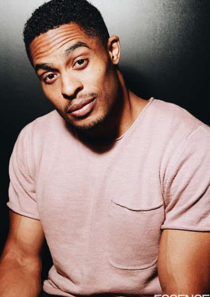 Brandon P Bell photo