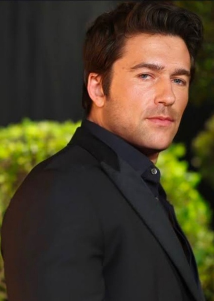 Brandon Sklenar