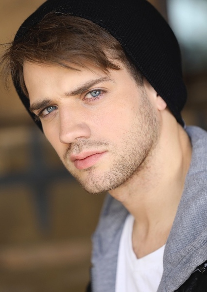 Brandon Tyler Russell photo