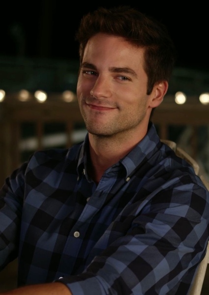 Brant Daugherty photo