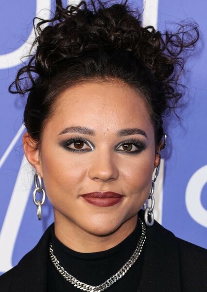 Breanna Yde photo