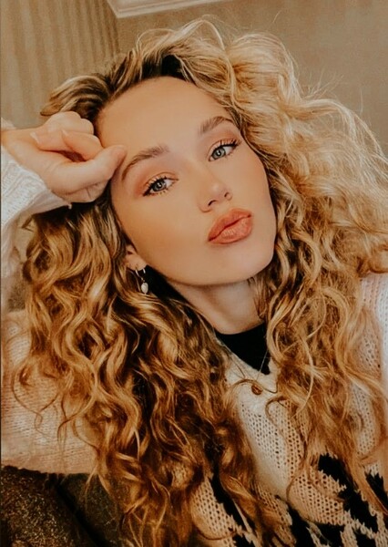 Brec Bassinger