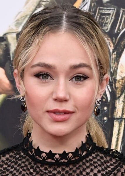 Brec Bassinger photo