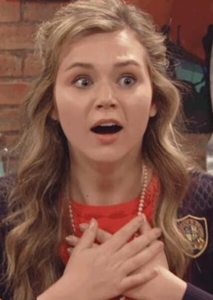 Brec Bassinger photo