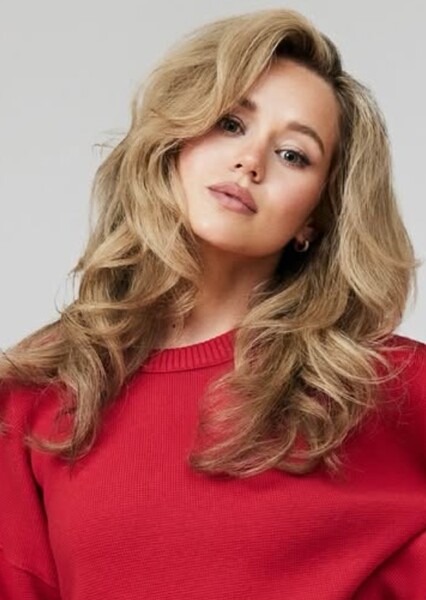 Brec Bassinger photo