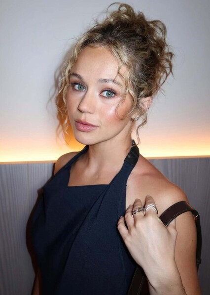 Brec Bassinger