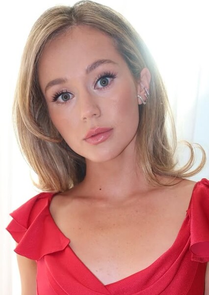 Brec Bassinger photo