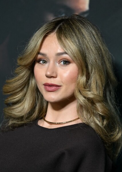 Brec Bassinger photo