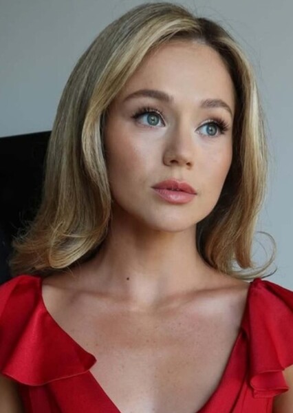 Brec Bassinger photo