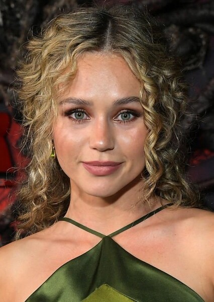 Brec Bassinger photo