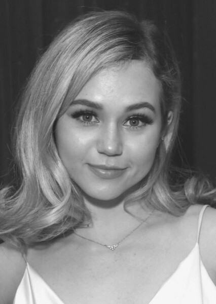Brec Bassinger photo