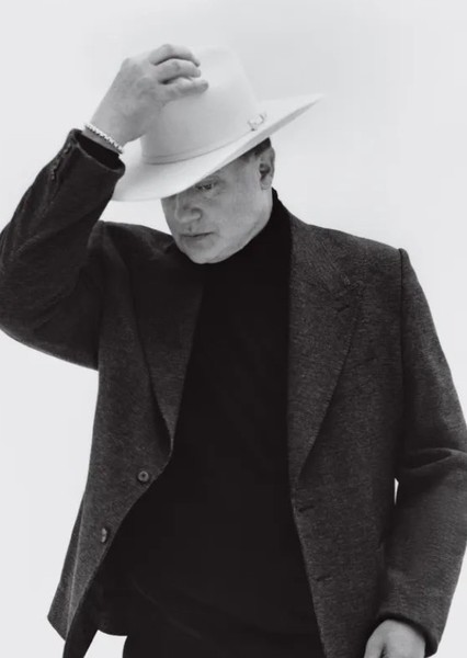 Brendan Fraser photo