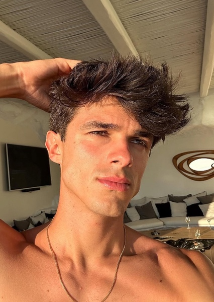 Brent Rivera photo