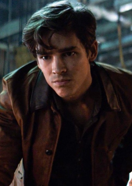 Brenton Thwaites