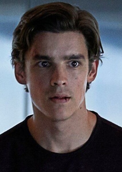 Brenton Thwaites