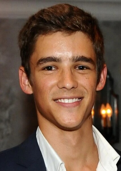 Brenton Thwaites