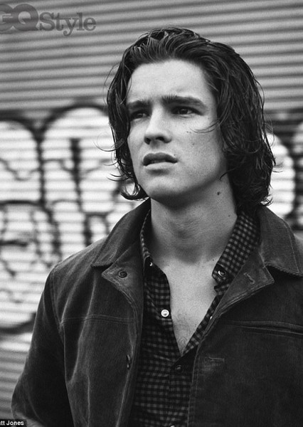 Brenton Thwaites