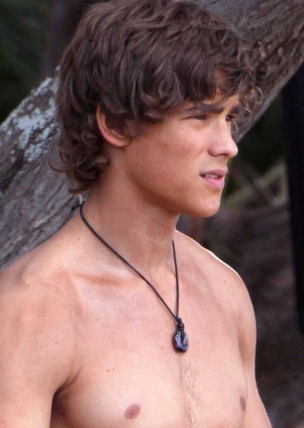 Brenton Thwaites