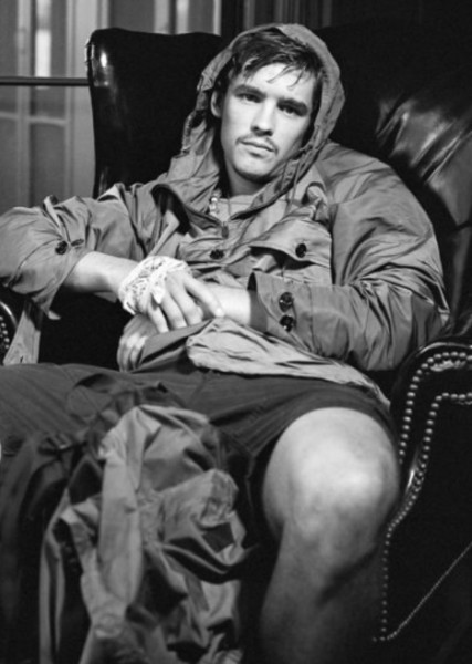 Brenton Thwaites photo