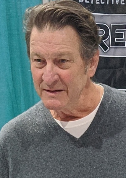 Brett Cullen photo
