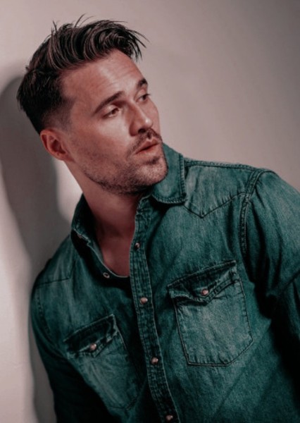 Brett Dalton photo