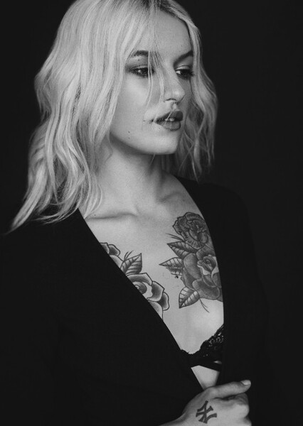 Bria Vinaite photo