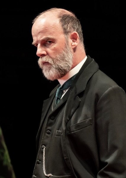 Brían F. O'Byrne photo
