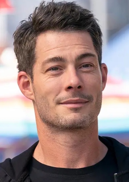 Main Lead's Husband