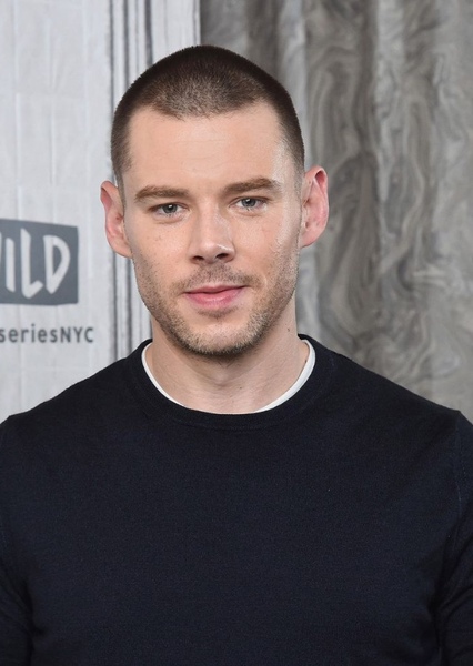 Brian J. Smith photo