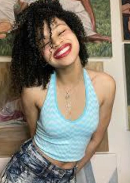 Briana Roy photo