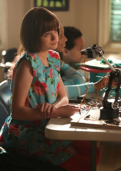 Brianna (New Girl) photo