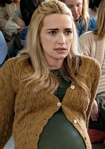 Brianne Howey photo