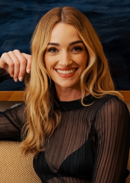 Brianne Howey photo