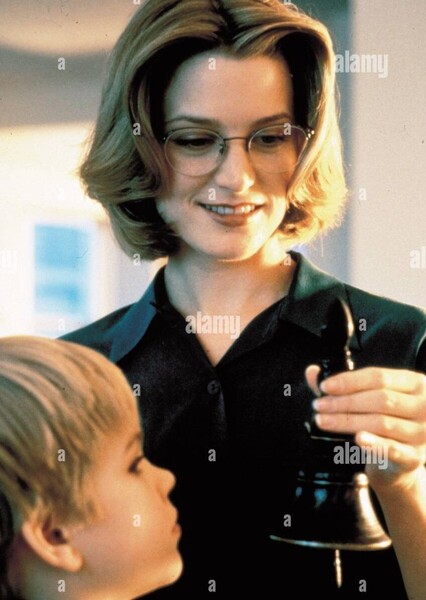 Bridget Fonda photo