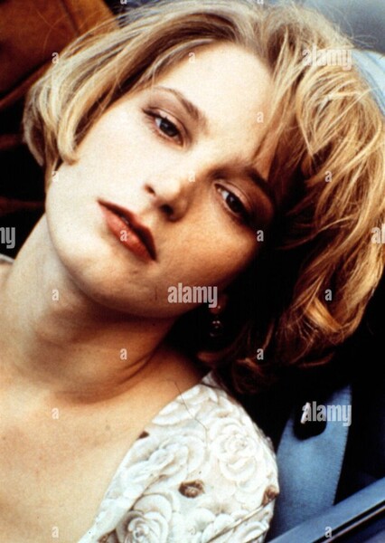 Bridget Fonda photo