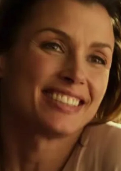 Bridget Moynahan photo