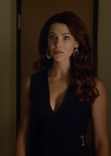 Bridget Regan photo