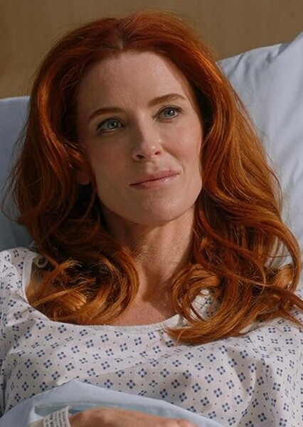 Bridget Regan photo