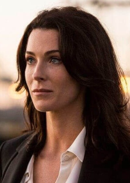 Bridget Regan photo