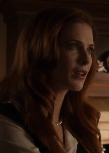 Bridget Regan photo