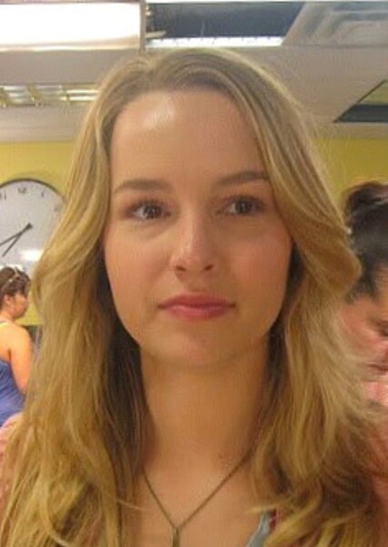 Bridgit Mendler photo