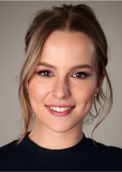 Bridgit Mendler photo