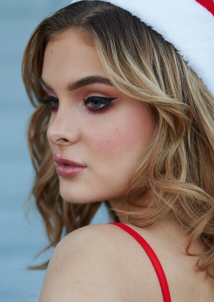 Brighton Sharbino photo
