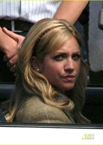 Brittany Snow photo