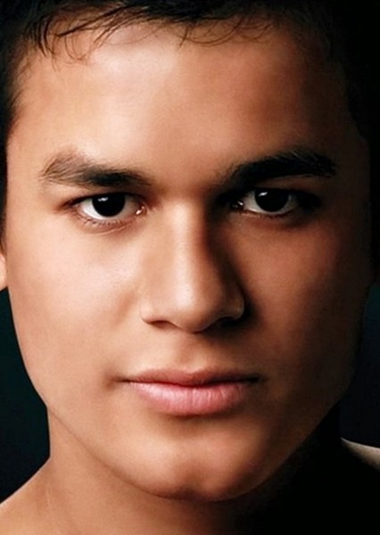 Bronson Pelletier photo