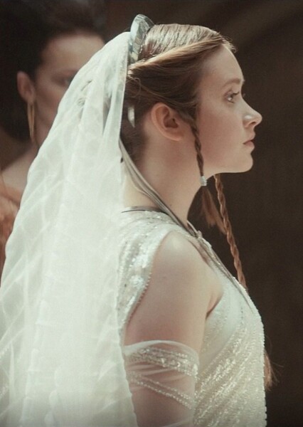 Bronte Carmichael photo