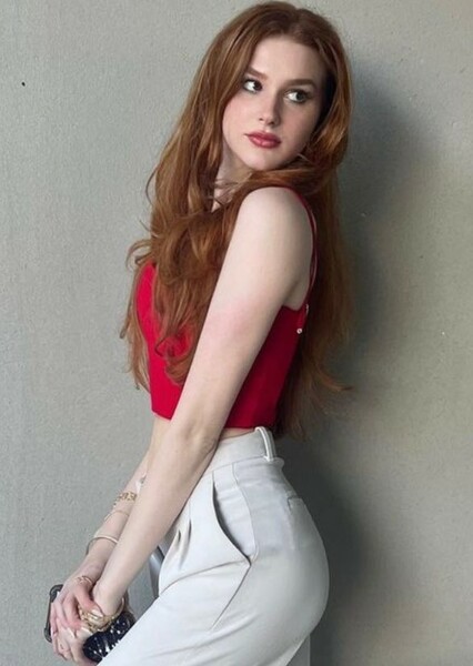 Brooke Madison Thames photo