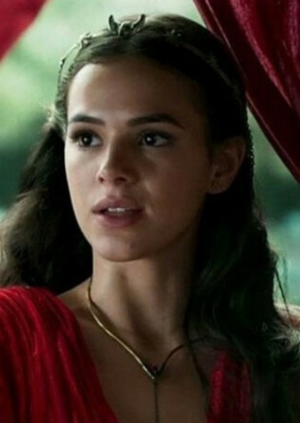 Bruna Marquezine photo
