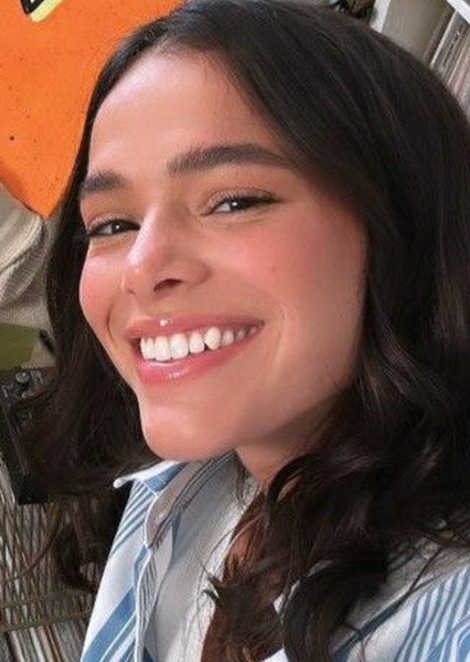 Bruna Marquezine photo