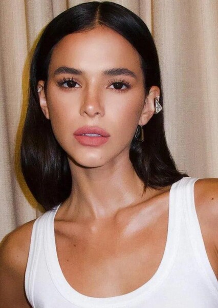Bruna Marquezine photo